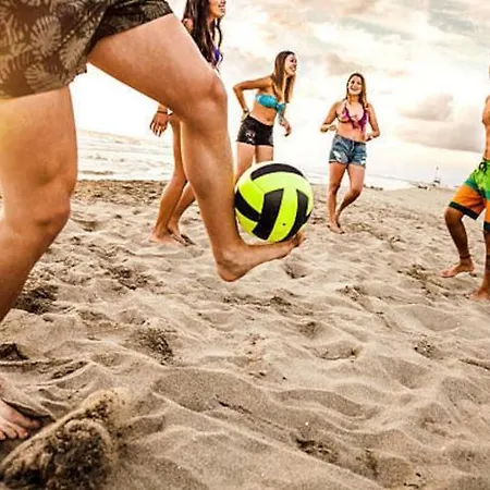 Right On The Shore Holiday home *