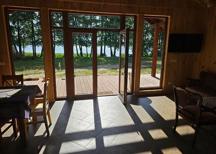 Right On The Shore Grabczyn