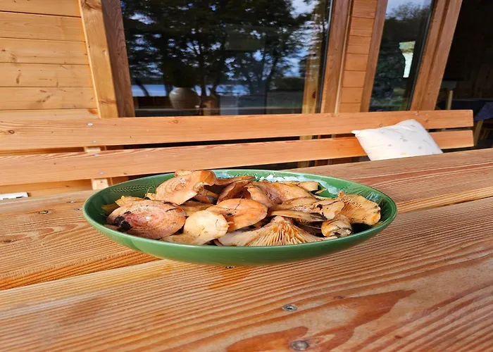 Right On The Shore Holiday home *